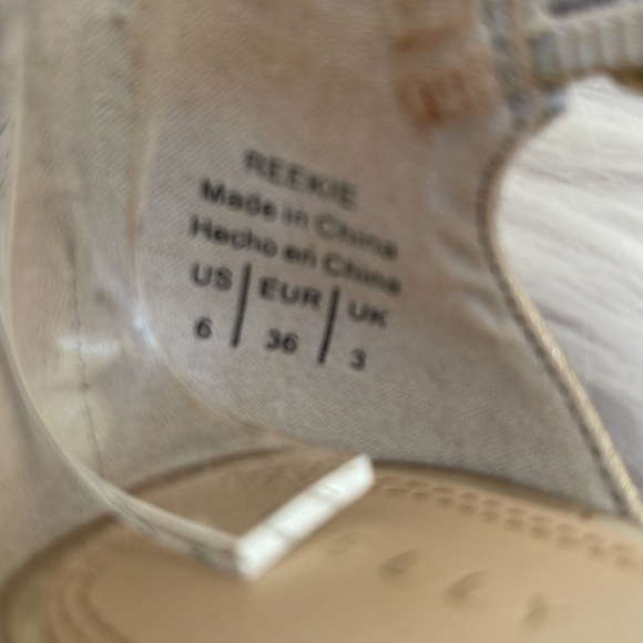 KELLY and KATIE REEKIE gold sparkly strappy heels - Picture 7 of 8